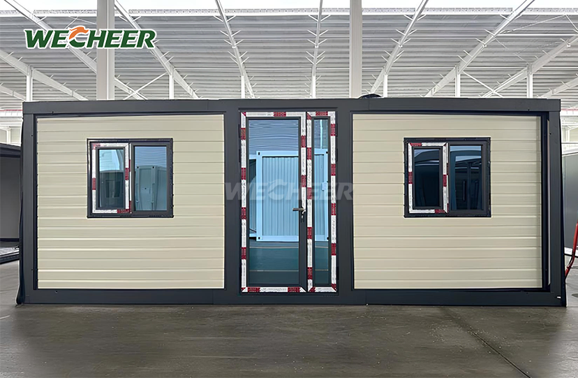 Expandable Prefabricated Storage Container Homes
